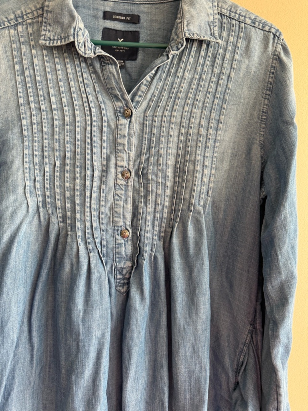 American Eagle Outfitters Light Blue Denim Pintuck Tunic - Picture 3 of 7